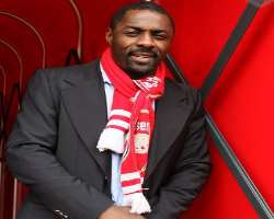 The actor is a big fan of the Arsenal Football Club since he was 15 despite the fact he went to see only two matches supporting the club.